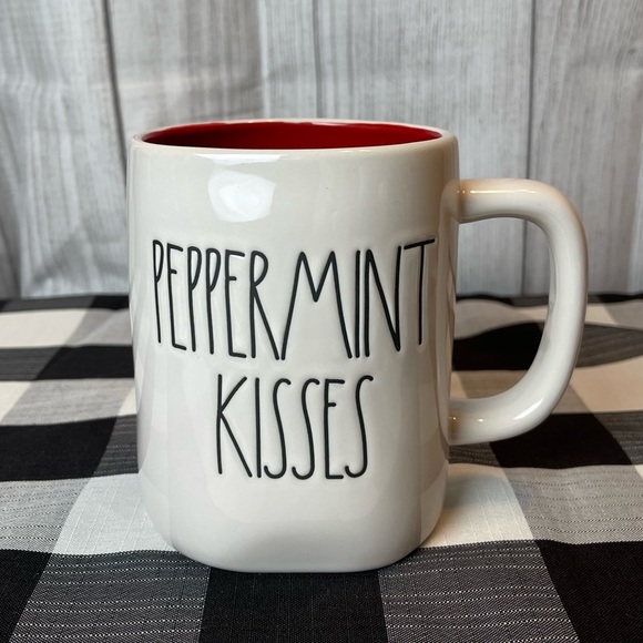 Rae Dunn Mug - PEPPERMINT KISSES - Picture 1 of 2